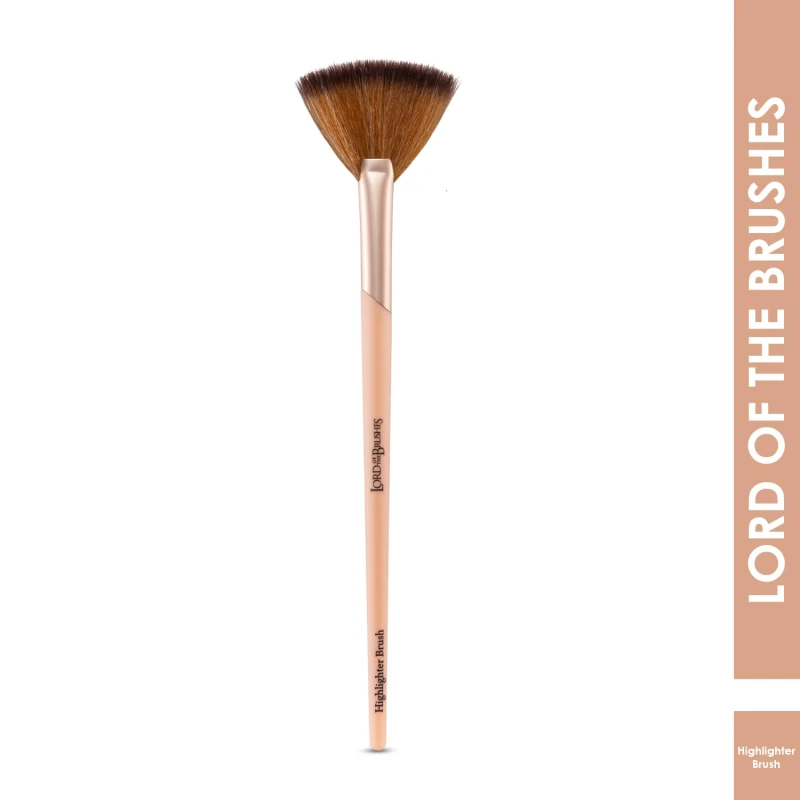 Glam21 Lord of the Brushes Highlighter Fan Brush |Soft, Luxurious Bristles for Even & Seamless Finish| Comfortable Grip Handle | Precision Application Makeup