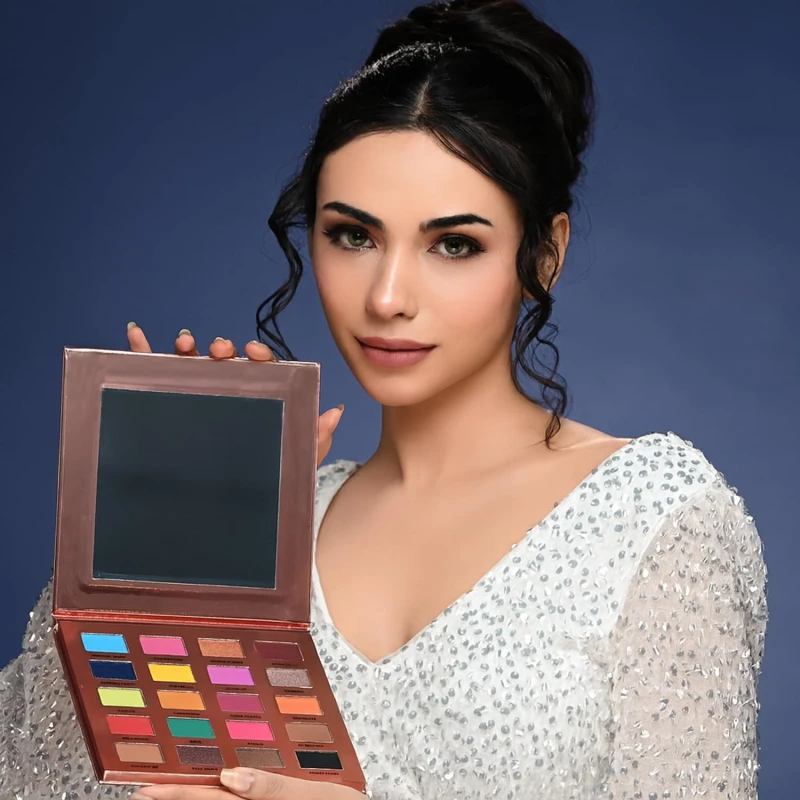 Glam21 Muse Eyeshadow Palette | Highly Pigmented |20 Selected Shades| Highly Pigmented Matte&amp; Shimmer | Long-Lasting, Crease-Free Formula Shades | Professional &amp; Everyday Eye Makeup- 30gm 01- Trance thumbnail 6